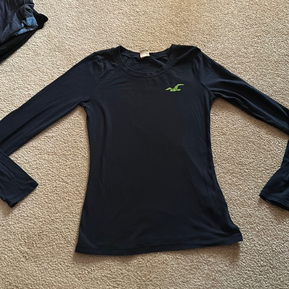 Hollister long sleeve tee